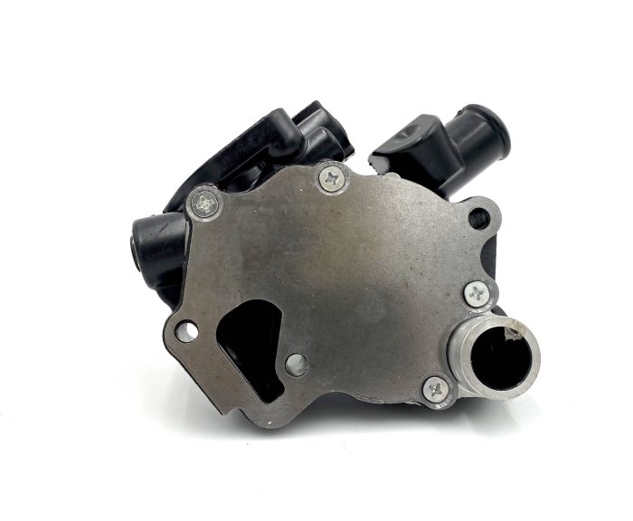 Pompe à eau Yanmar 3TNE82